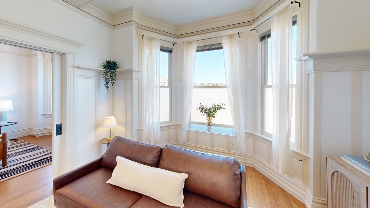 Property preview of 1263 Oak Street #5